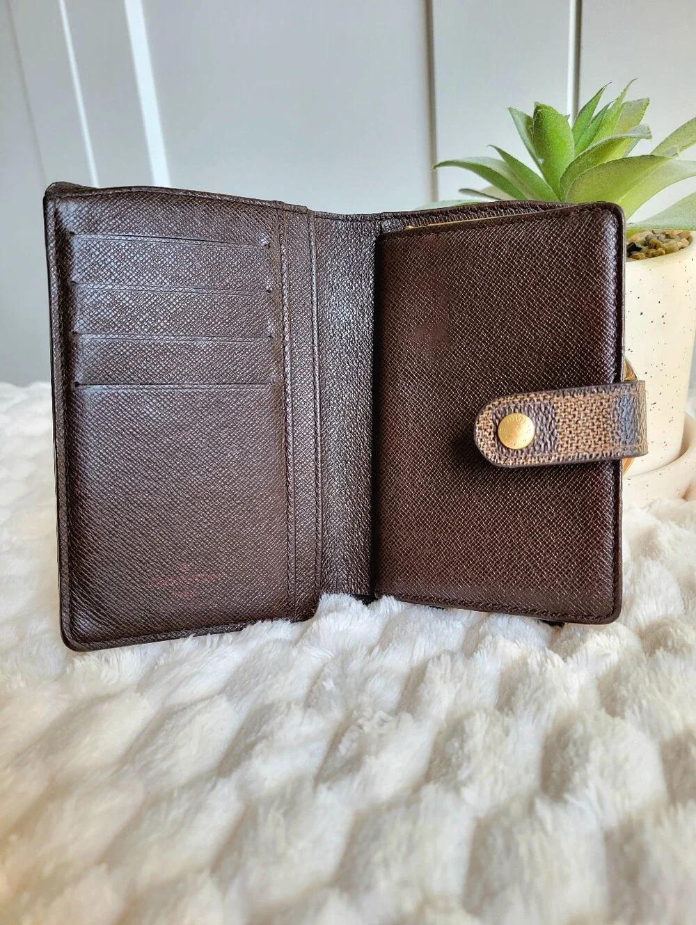 Louis Vuitton Coin Purse Compact Wallet - Brown Damier Ebene Canvas